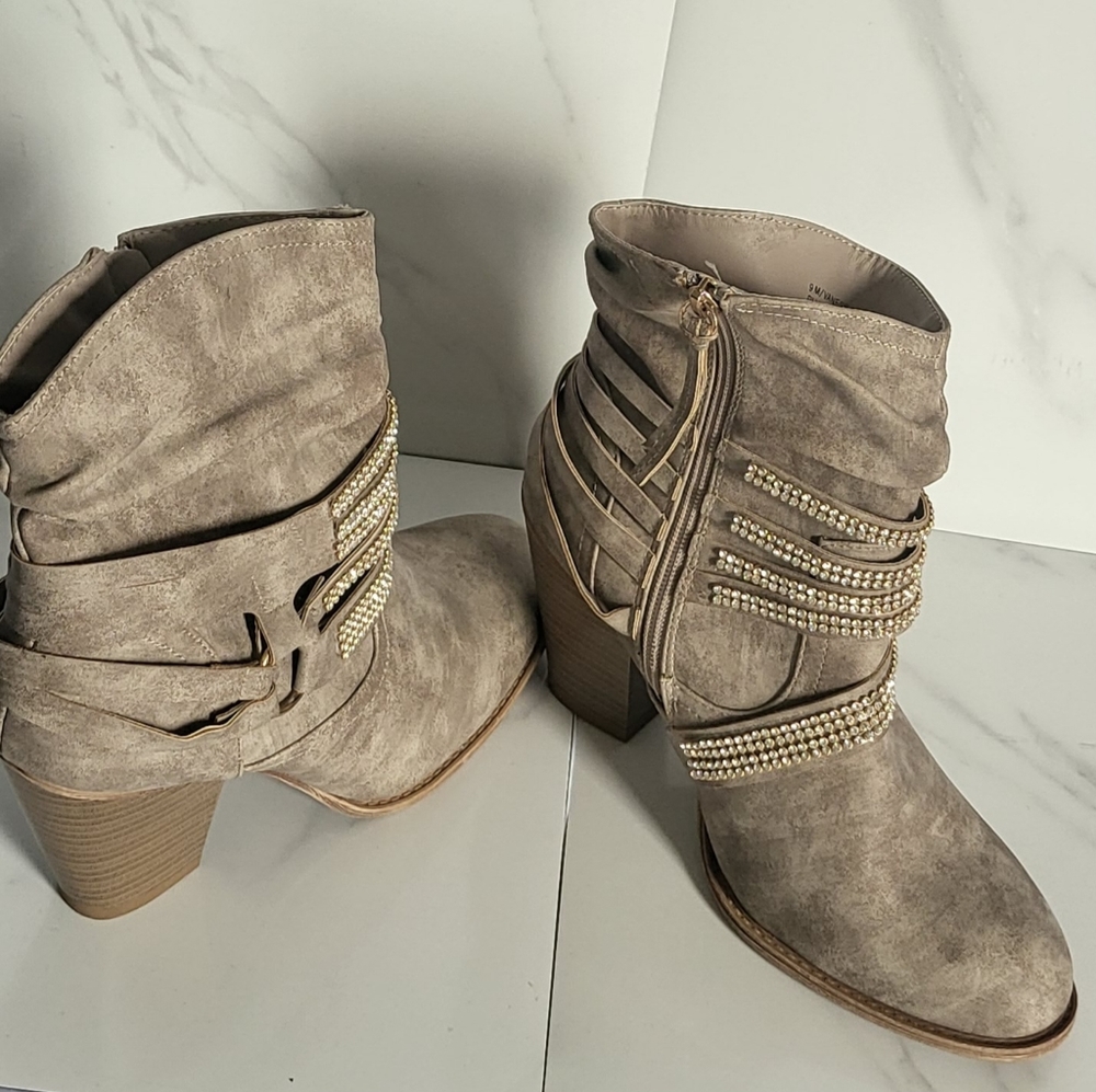Slouchy booties